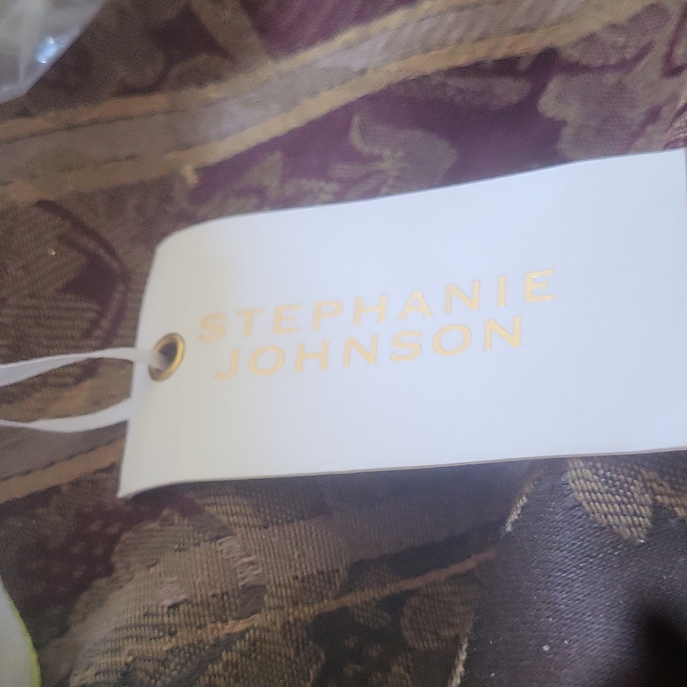 Stephanie Johnson Keywest Small Round Accessories Case - Picture 2 of 5